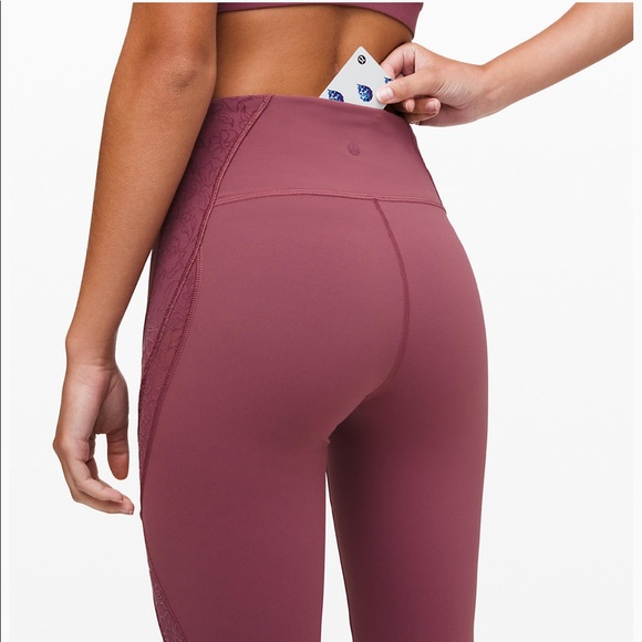 Lululemon Wunder Under High-Rise *Flocked 28" - Picture 6 of 6